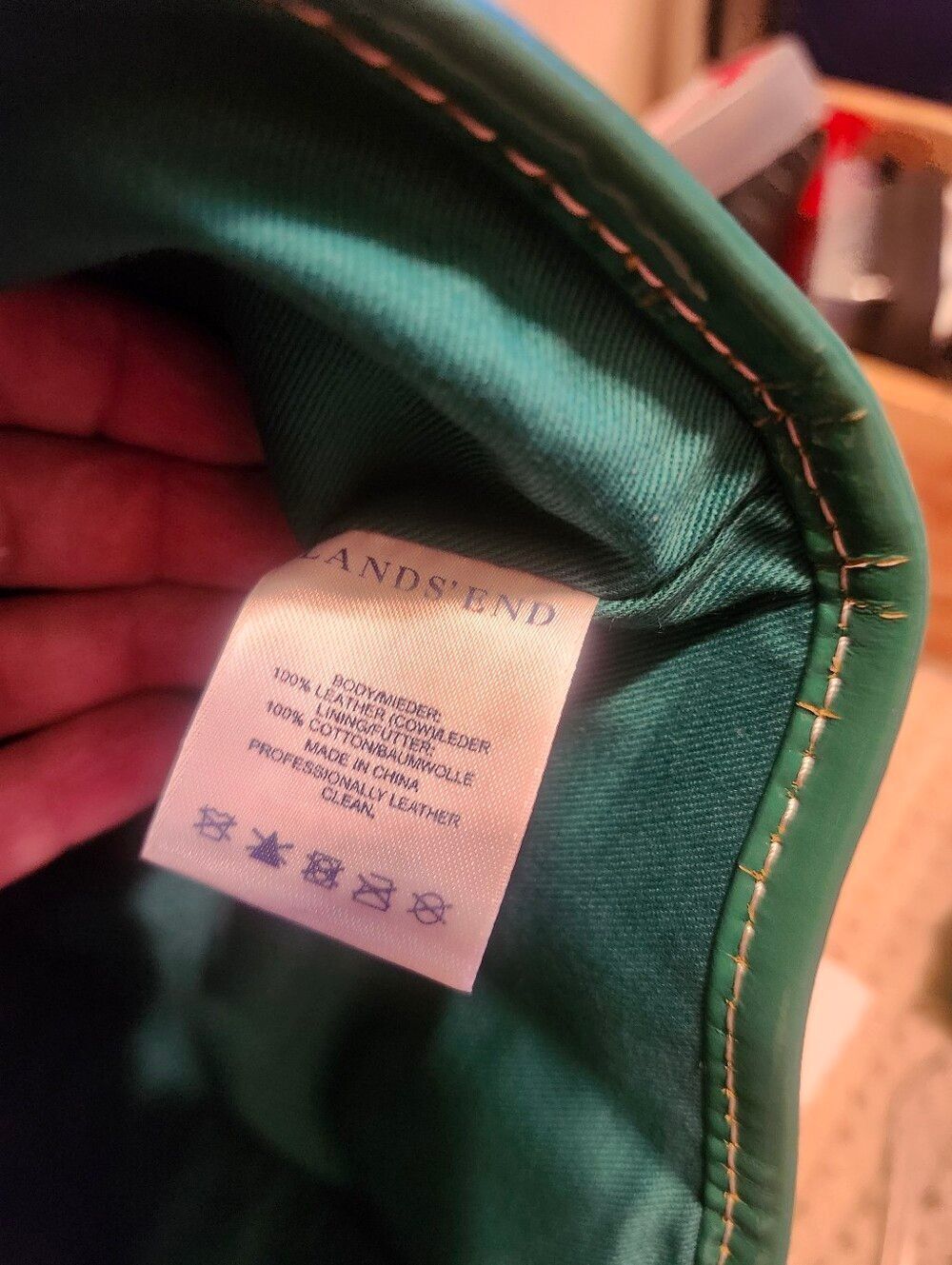 Lands' End Emerald Green Patent Leather Classic Tote Bag Retail $150 - Picture 8 of 8